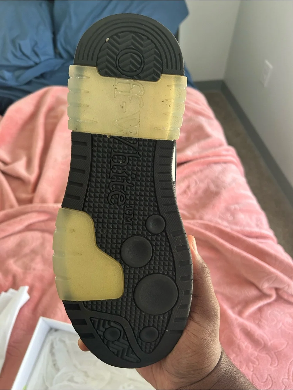 Off-White image shows